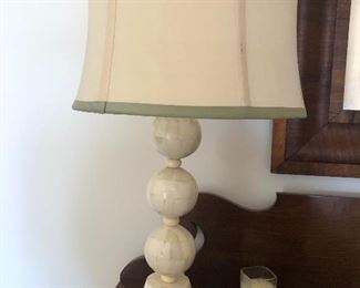 Charming tessellated lamp