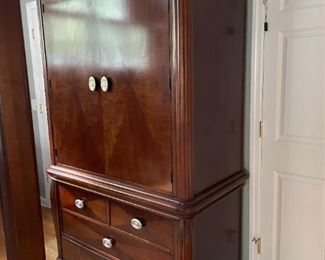 5 Piece Collzione Europa Bedroom Set