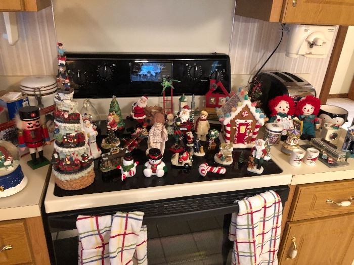 Holiday collectibles