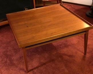 Coffee table dimensions: 31 1/2" x 15"