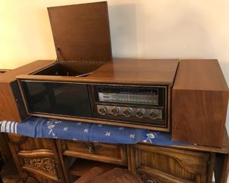 Jensen Stereo System