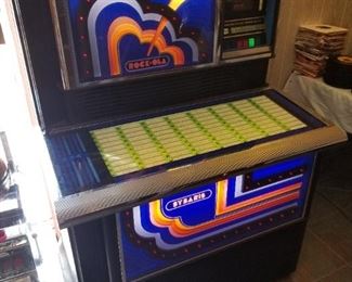 Rock-Ola Juke Box