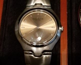 Kenneth Cole Mens wrist watch