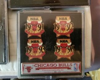 Chicago Bulls Commemorative Pin set