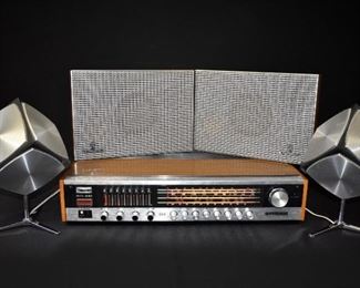 Grundig Model RTV400u w/Audiorama 700 Cube Speakers