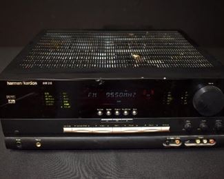  Harmon Kardon AVR 310 Receiver