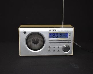 Jensen Digital Alarm Clock Radio