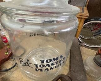 Toms Glass canister 