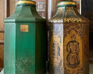 detail - backs are emerald green