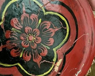 detail-please note the chipped paint