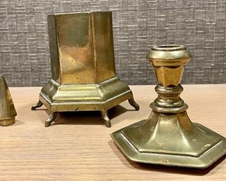 detail - comes in 3 pieces