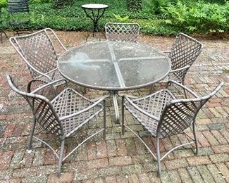 Item 386:  Vintage Brown Jordan Patio Set (Table & 4 Chairs) (I know it looks like 5 but one of them is a side chair!): $450