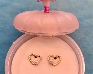 Item 292:  14K gold and cultured pearl child's earrings:  $45.00