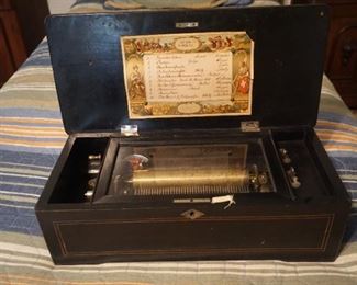 19th Century Antique Cylinder Music Box in Walnut Case Swiss