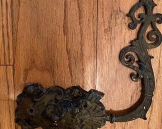 Cast iron gargoyle wall hanger
