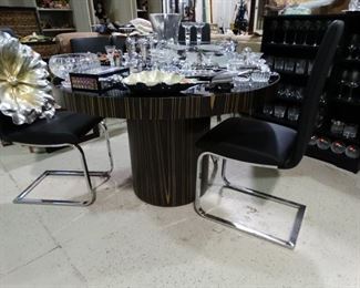 Dining Table and 4 chairs