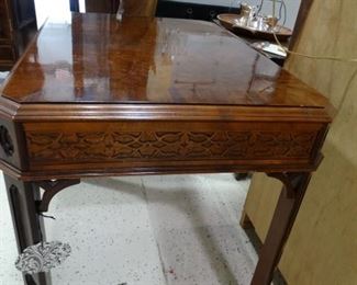 Century Accent Table
