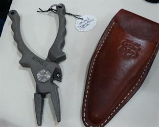 Titanium Pliers with Sheath