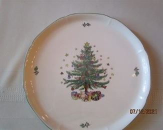 Nikko 'Christmas tree' Platter
