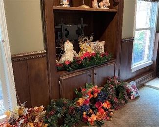Wreaths and Christmas angels