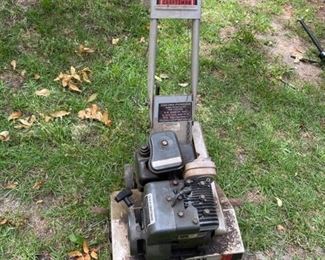 Craftsman 5HP Tiller. Chain drive transmission. Quick Start/Stop. 12” diameter tines, 12,22 or 24” wide path. Didn’t try to start it. Owner said they haven’t used it in a while but it use to work.