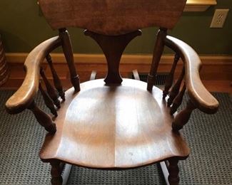 Very unique looking rocking chair. Arms are a captain’s style and the back has a dove shape carved out of the wood. Chair is in good condition measuring 16” x 23” x 33”. https://ctbids.com/#!/description/share/953516