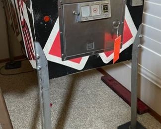 1974 Williams Lucky Ace Pinball Machine Vintage Original Pin Ball 71x24.5x53in HxWxD