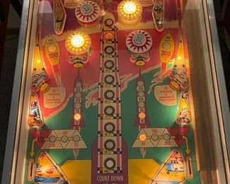 1967 Williams Lunar Shot Pinball Machine Vintage Original Pin Ball 69x24.5x55in HxWxD