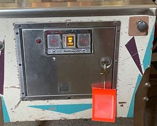 1967 Williams Lunar Shot Pinball Machine Vintage Original Pin Ball 69x24.5x55in HxWxD