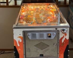 1979 Bally KISS Pinball Machine Vintage Original Pin Ball 69.5in x 30.5x55in HxWxD