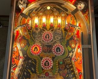 1979 Bally KISS Pinball Machine Vintage Original Pin Ball 69.5in x 30.5x55in HxWxD