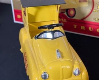 Coca Cola Die Cast Pedal Delivery Truck Limited Edition 1:3 Scale Coke Box: 18.5x15.5x6.25in HxWxD