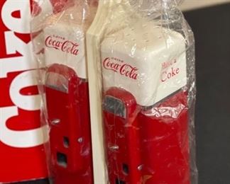 Coca Cola Salt & Pepper Vending Machines NIB Coke Box: 7.5x4x2in HxWxD