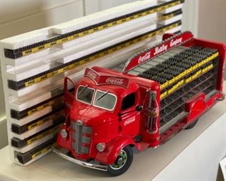 Danbury Mint 1938 Coca Cola Delivery Truck Diecast Box: 8x16x9.75in HxWxD