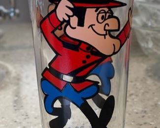 5pc 1970s Pepsi Pat Ward Glasses Collector Series Boris and Natasha 6.25in H x 3in diameter