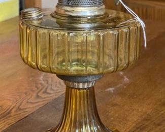 Aladdin Corinthian Kerosene Oil Lamp 24in H