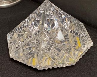 Waterford Crystal Diamond Paperweight 2.5x3.5x3.5in HxWxD