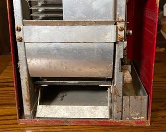 Hershey Chocolate Bar Vending Machine 5 Cent Frost Candy Vender Model C 28x9x9.5in HxWxD