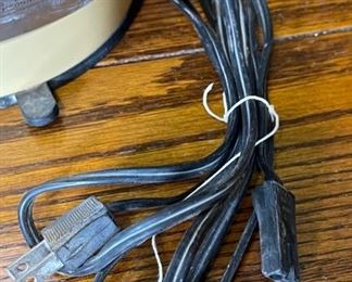 1970s Weltron Model 2001 Radio AM/FM/8-Track 13x10x10in HxWxD