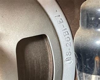 GE General Electric Tube Radio E-72 11x21x10in HxWxD