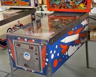1979 Gottlieb Count-Down Pinball Machine Parts/Repair 70x28.5x54in HxWxD