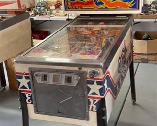 Bally Evel Knievel Pinball Machine 70x30x53in HxWxD