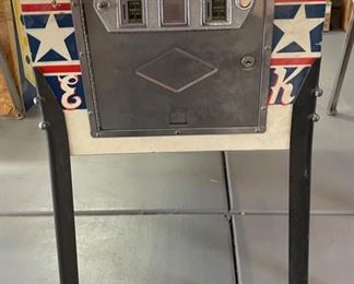 Bally Evel Knievel Pinball Machine 70x30x53in HxWxD