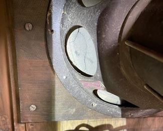 Atwater Kent Model 60 Tube Radio 38x25.5x15.5in HxWxD