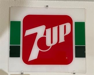 1980s 7up Plexiglass/Acrylic Vending Machine Insert Sign 16x18.5in
