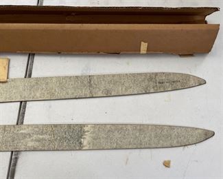 NOS Chevy Windshield Glareshade Sedans 987115 Glare Shade Box:1.5x4.5x55in HxWxD