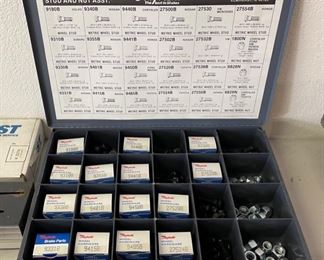 Raybestos Imports Wheel/Brake Hardware Kit ISNA3 Stud & Nut Asst 3.5x18x12.5in HxWxD
