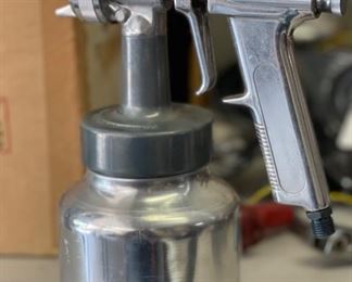 Paint Sprayer Spray gun #1 10.5x7x4.25in HxWxD