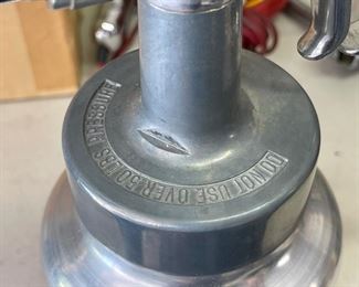 Paint Sprayer Spray gun #1 10.5x7x4.25in HxWxD