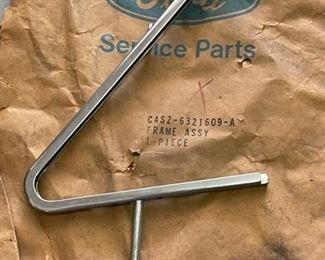 2PC Ford Vent Window Frame C4SZ-6321609-A Frame assy Pair 17x10in